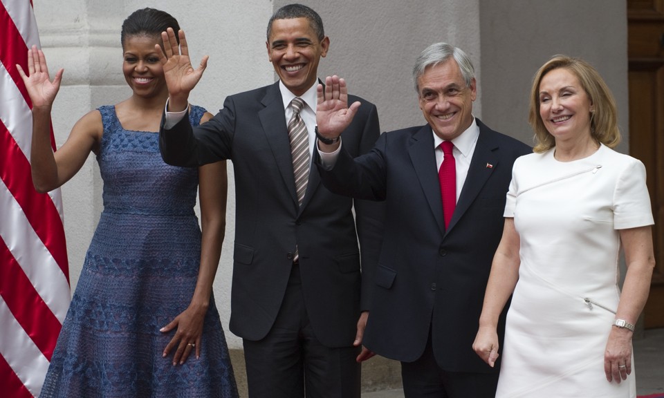 Presidente do Chile Sebastian Pinera e sua mulher, Cecilia Morel de Pinera, ao lado do Presidente dos EUA Barack Obama e Michelle Obama. | AFP