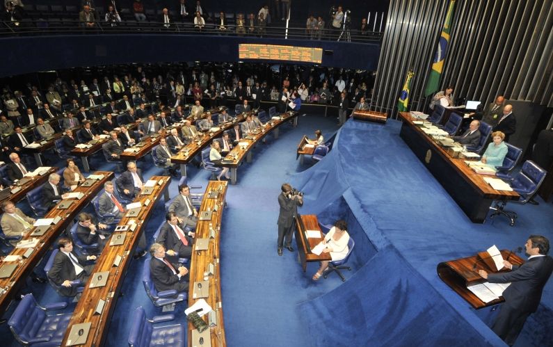 Senado discute projeto. Mas você não pode acompanhar... | José Cruz/ABr
