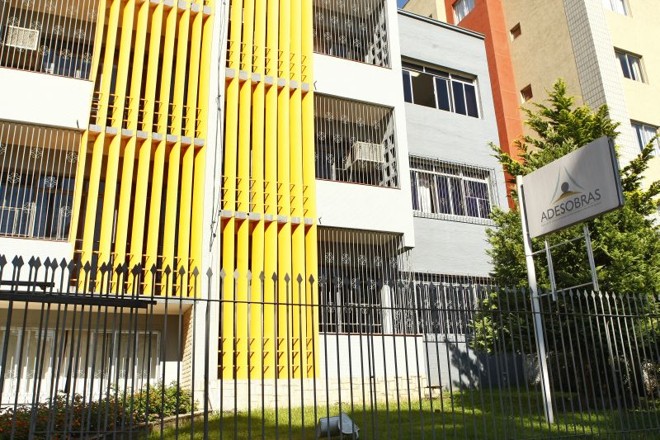 Adesobras: prorrogação de contrato sob suspeita | 