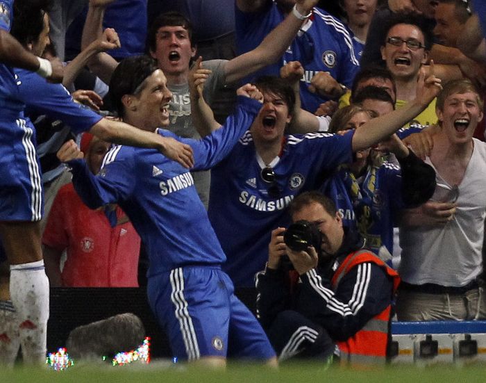 Fernando Torres marcou o segundo na vitória por 3 a 0 sobre o West Ham | Stefan Wermuth / Reuters