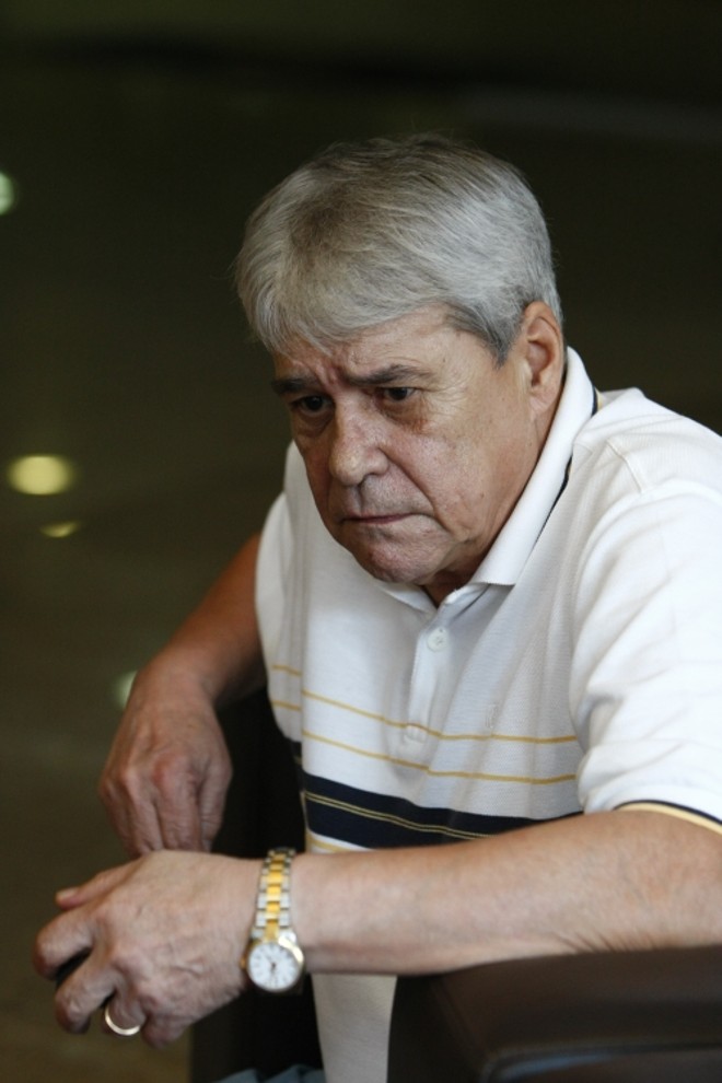 Otacílio vê com pesar a derrocada do time que lhe deu tantas alegrias | Marcelo Elias/ Gazeta do Povo