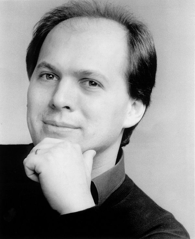 Roberto Miczuk: no olho do furacão. |