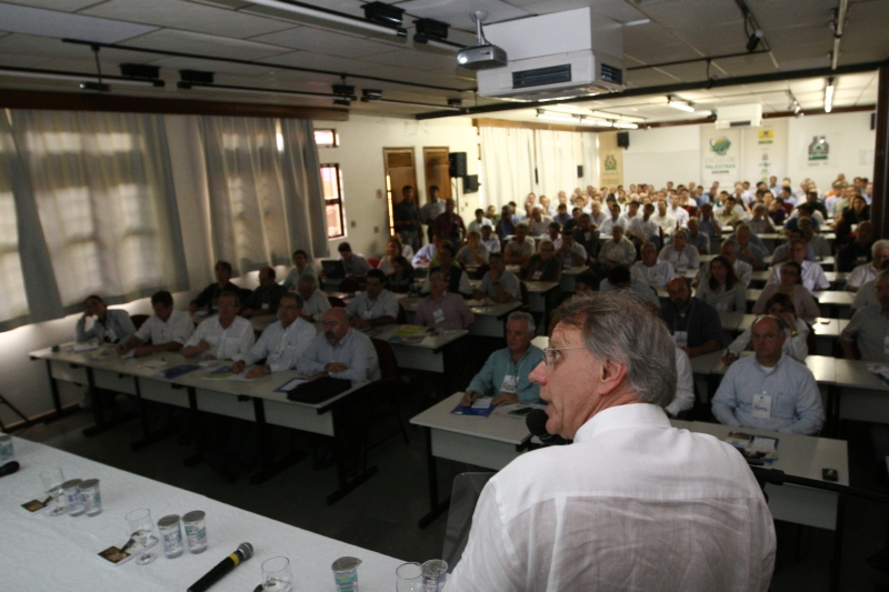 Segundo Crestana, o Brasil ganhou responsabilidade no combate à fome mundial | Gilberto Abelha/ Gazeta do Povo