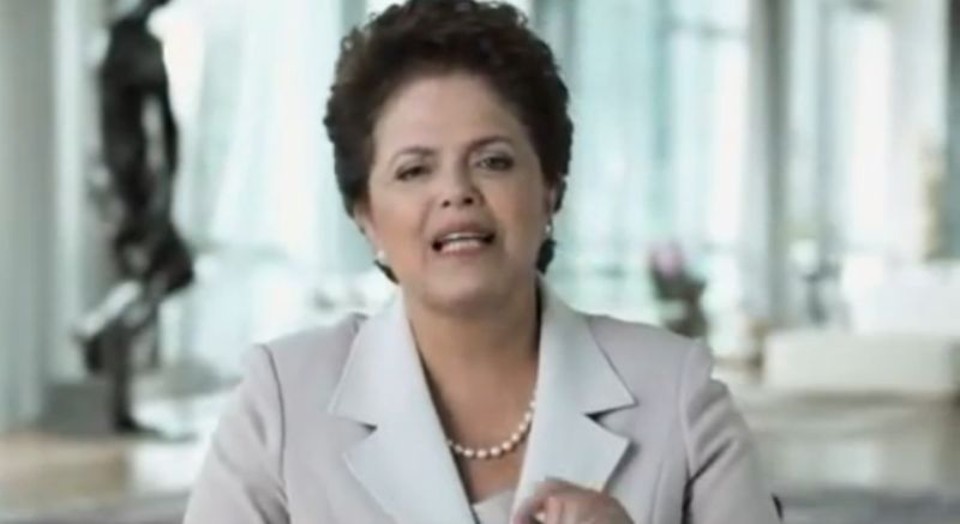 Dilma: não era hora de um pronunciamento mais objetivo da presidente sobre Palocci? | Reprodução