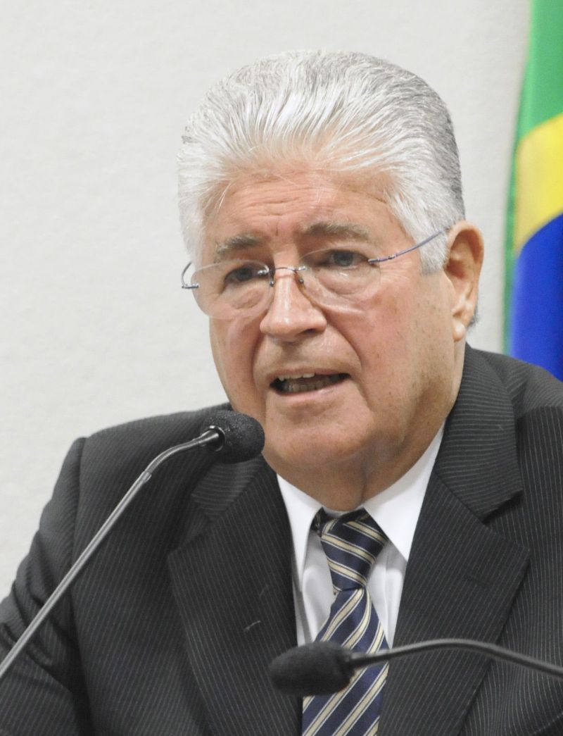 Requião: discurso longo e sem sentido no Senado. | Paulo Carvalho/Ag. Senado