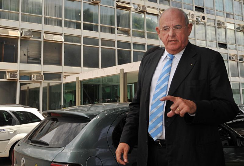 "Poderíamos ter atuação mais intensa não só no entorno sul-americano, mas na África ocidental e em pontos selecionados do globo em que interesses vitais brasileiros estivessem em jogo." Nelson Jobim, ministro da Defesa | Marcello Casal Jr./ABr