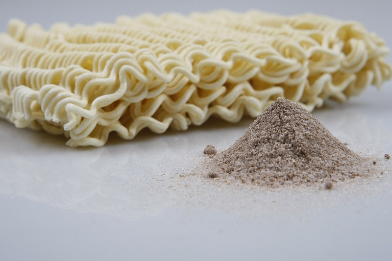 O macarrão instantâneo está na lista de alimentos que devem ter a quantidade de sódio diminuída | Jonathan Campos/ Gazeta do Povo