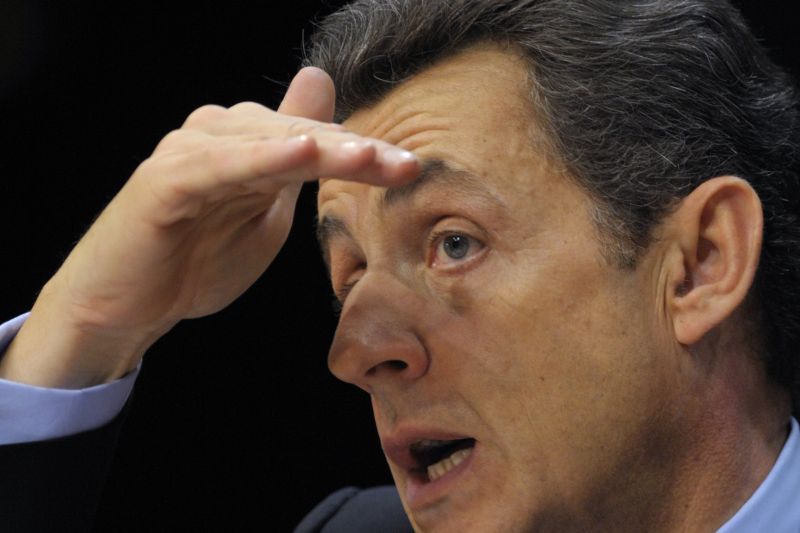 Para analistas, Sarkozy paga o preço por uma situação econômica ruim. A principal reforma sugerida pelo presidente, que aumentou a idade mínima para a aposentadoria, foi altamente rejeitada pelos franceses | Philippe Wojazer/Reuters