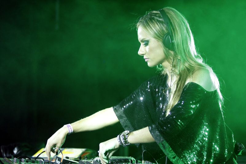 Bibba Pacheco animou o público do Eletroluna | HUGO HARADA / AGENCIA DE NOTICIAS GAZETA DO POVO