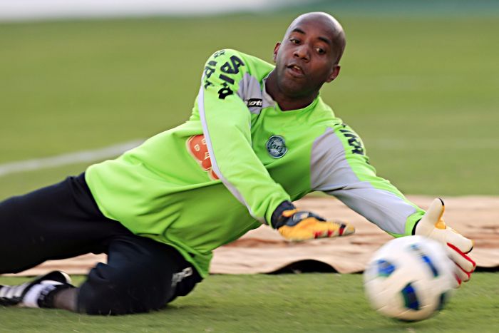 Goleiro Edson Bastos, no treino em Araraquara - time deve manter a mesma pegada na final | Albari Rosa / Gazeta do Povo