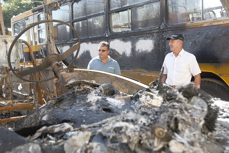 A polícia investiga se os atentados foram ordenados de dentro da Penitenciária Nelson Hungria, em Contagem | Cristiano Couto/Jornal Hoje em Dia
