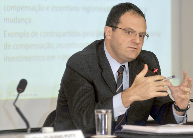 Nelson Barbosa, do Ministério da Fazenda, quer que as mudanças sugeridas pelo governo comecem a valer já no ano que vem | Jose Cruz/ABR