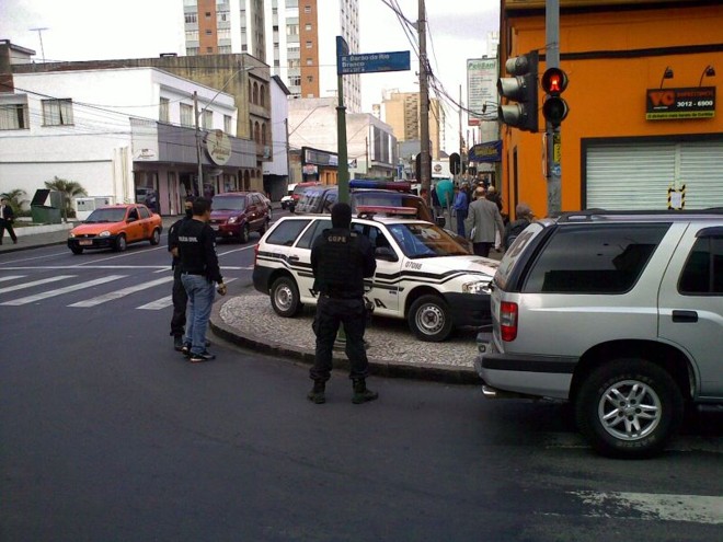 Lojas da VC Consultoria foram fechadas em Curitiba |