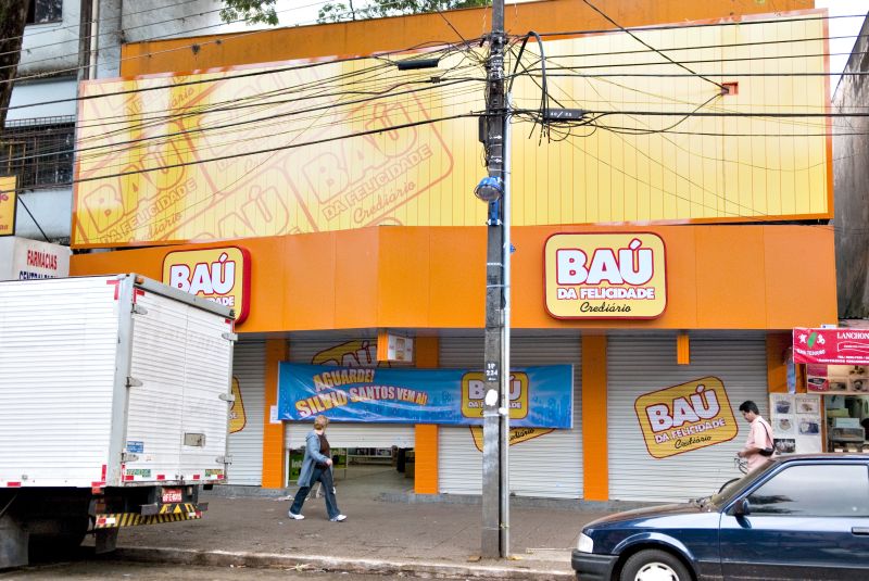 Loja do Baú em Maringá: rede tem 100 lojas no Paraná | Fábio Dias/ Gazeta do Povo