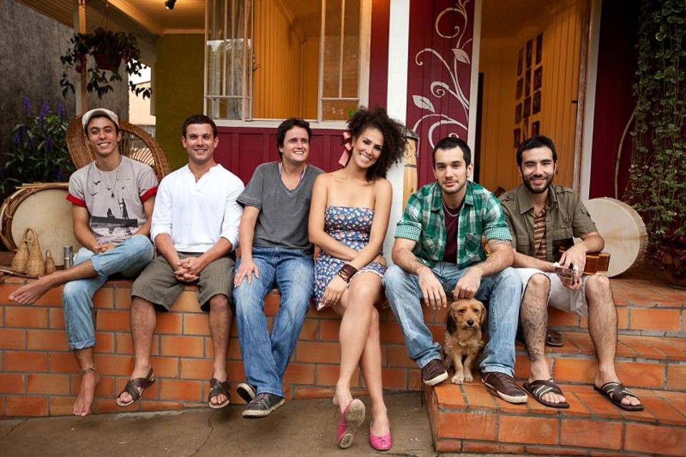 Molungo: uma banda que mais parece uma grande família | Divulgação