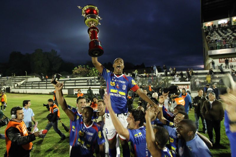 Após sete anos, Cianorte se torna novamente a melhor equipe do interior do Paraná | Rodrigo Czekalski / Gazeta do Povo