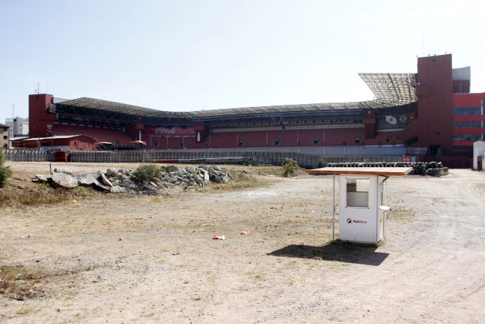 Sem previsão para o início das obras, Arena começa a virar motivo de preocupação para a Copa do Mundo em Curitiba. | Walter Alves/ Gazeta do Povo