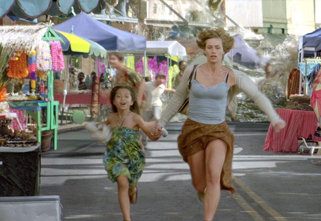 Tsunami da Indonésia, retratado no começo do filme, é tão impactante que o filme foi retirado dos cinemas no Japão | Divulgação