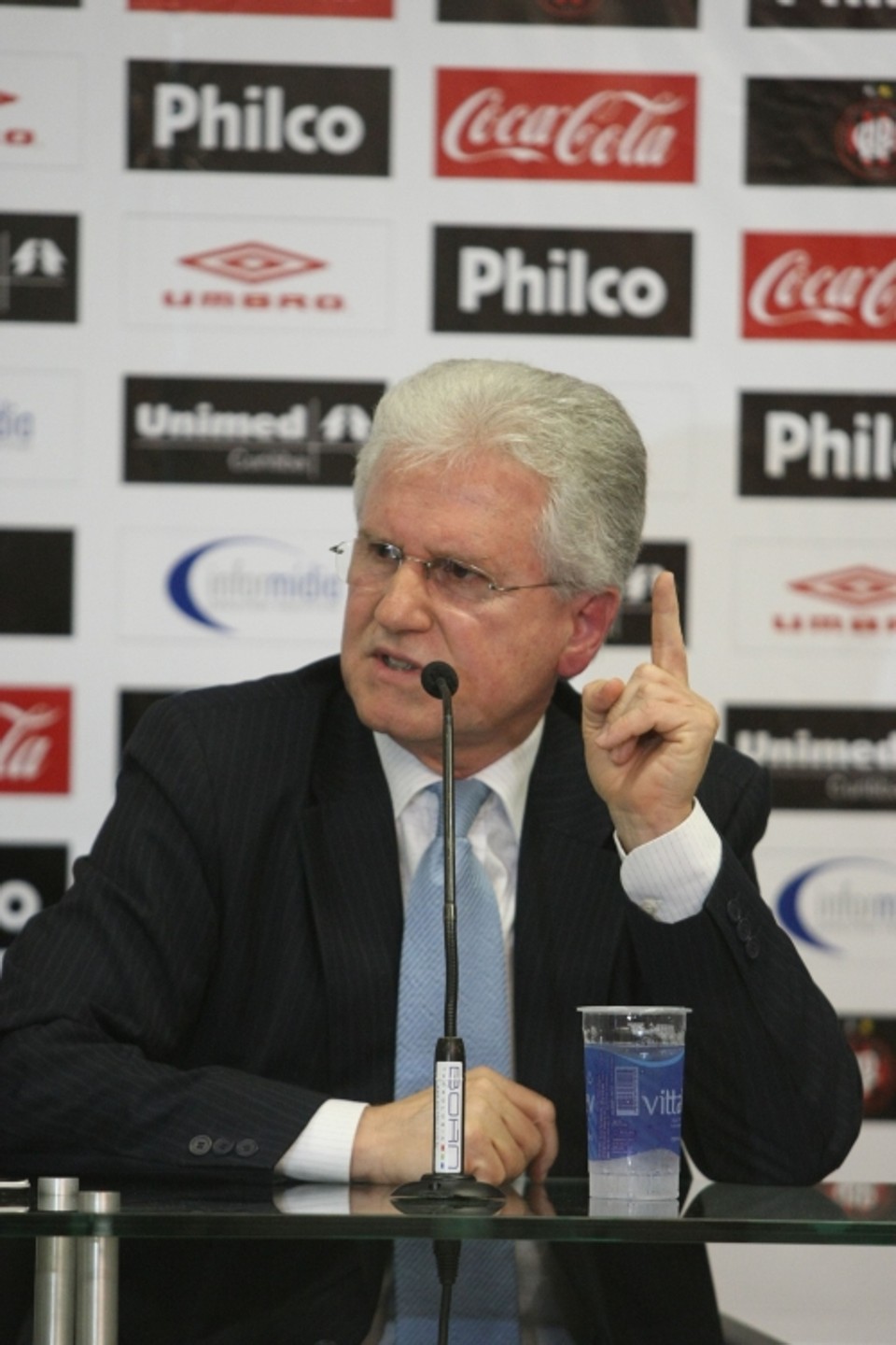 Marcos Malucelli, presidente do Atlético, segue irredutível: clube não irá gastar mais do que o programado inicialmente na conclusão da Arena para a Copa de 2014 | Marcelo Elias/ Gazeta do Povo