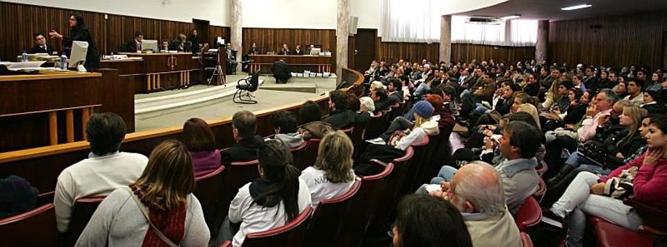 Plenário do Tribunal do Júri esteve lotado durante todo o julgamento | Ivonaldo Alexandre/Gazeta do Povo