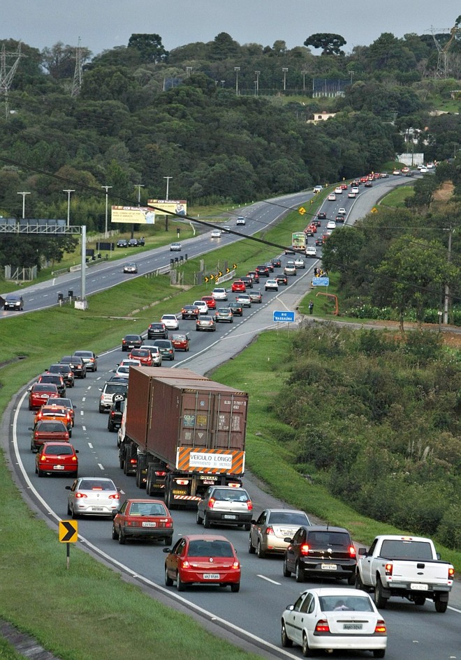 BR-277, perto de Campo Largo: desvio solucionaria congestionamentos |