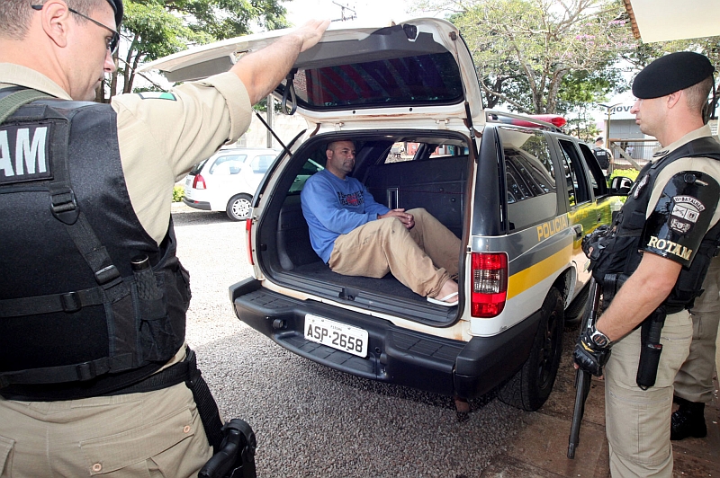 Daniel Fernandes foi preso no interior de São Paulo, prestou depoimento em Campo Mourão e foi transferido para Curitiba | Dirceu Portugal/ Gazeta do Povo