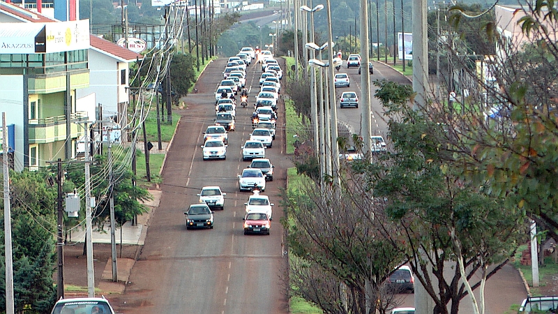 Manifestação em Cascavel reuniu pelo menos 50 automóveis | CGN