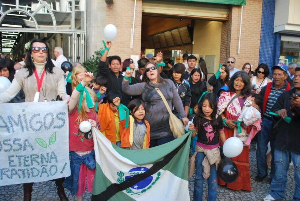 Amigos e familiarem realizam ato em homenagem ao ambientalista Jorge Grando | Divulgação