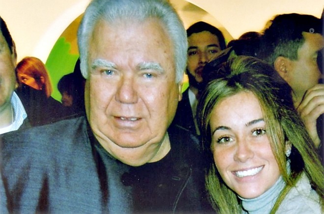 Fã de Jaime Lerner, a arquiteta Isabela Pilagallo posa orgulhosa com seu ídolo. Em evento na Fiep, ele discorreu sobre 