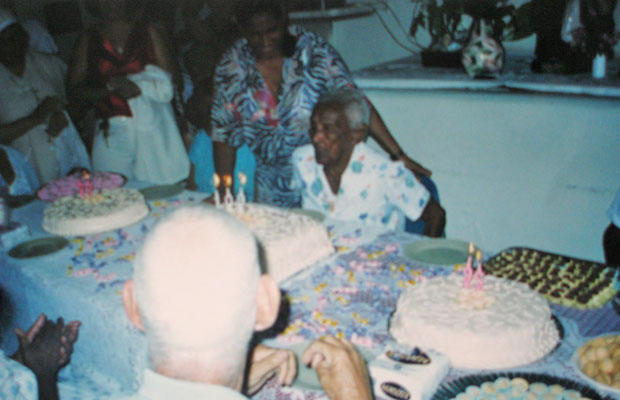 Foto de arquivo mostra aniversário de 109 anos no asilo | Arquivo Pessoal