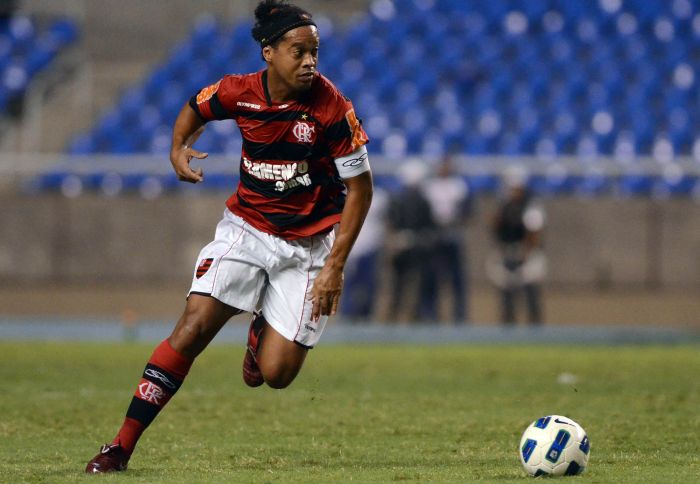 Ronaldinho deu passe para os quatro gols do Flamengo na partida com o Avaí | Alexandre Loureiro / VIPCOMM