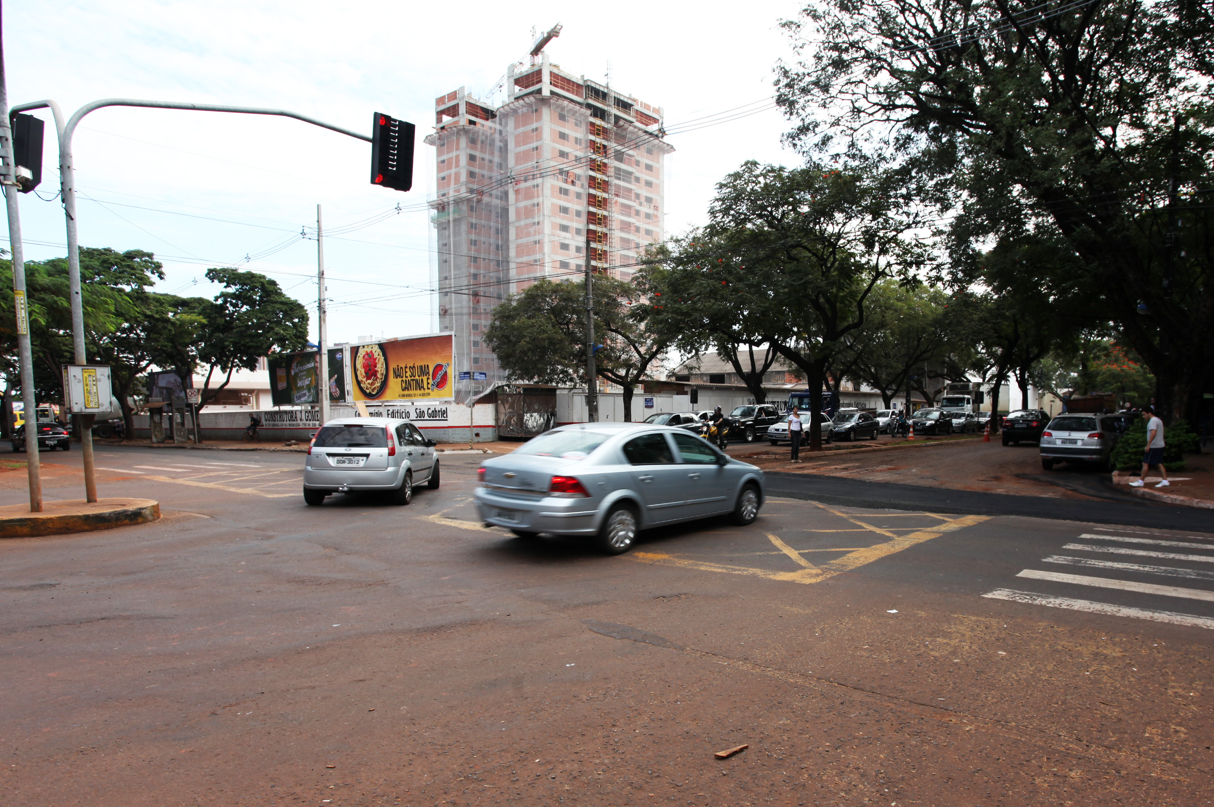 Um dos cruzamentos mais movimentados de Maringá teve trânsito liberado no início da tarde desta quinta-feira (12) | Divulgação - Assessoria PMM