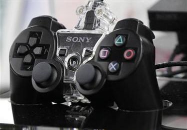 Sony remove dados de competidores da web e adia volta do PlayStation | Reuters