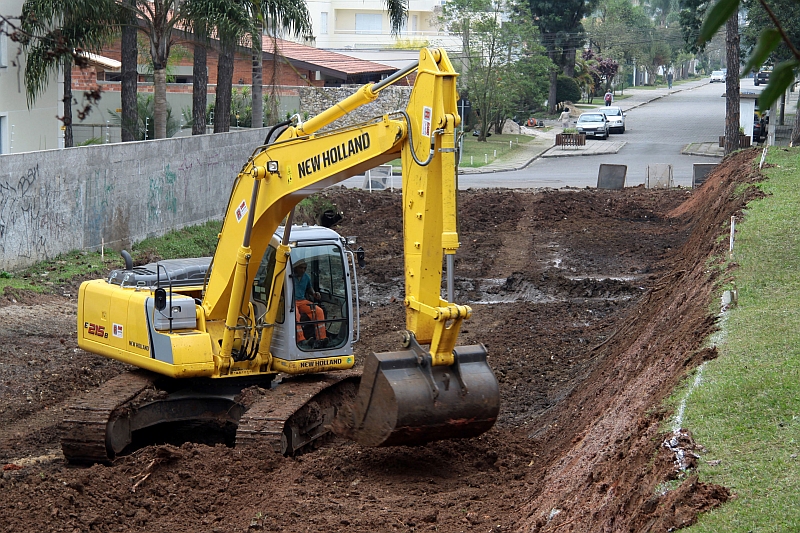 | Valdecir Galor/SMCS