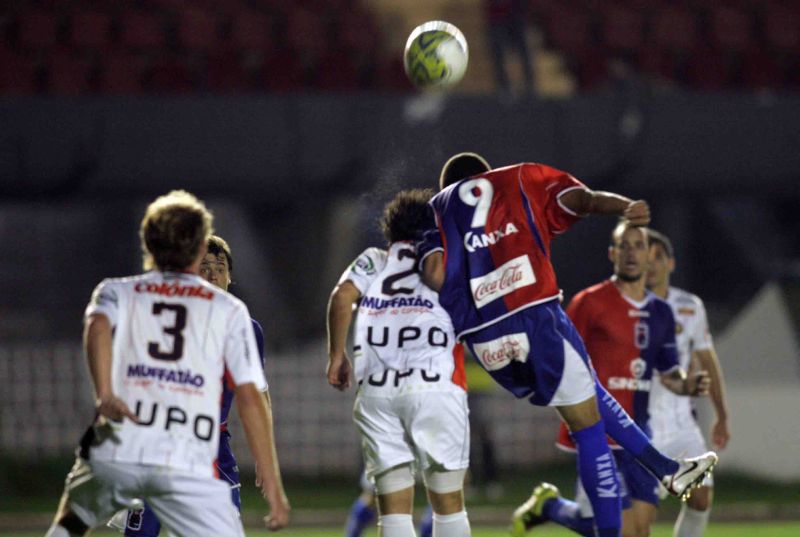 Depois de muito sofrimento, o Tricolor virou para cima do Cascavel no fim do jogo | Cristhian Rizzi/ Gazeta do Povo