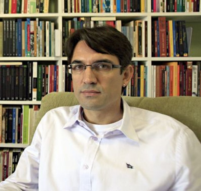 O diretor da Biblioteca Pública do Paraná, Rogério Pereira: aumento de interesse |