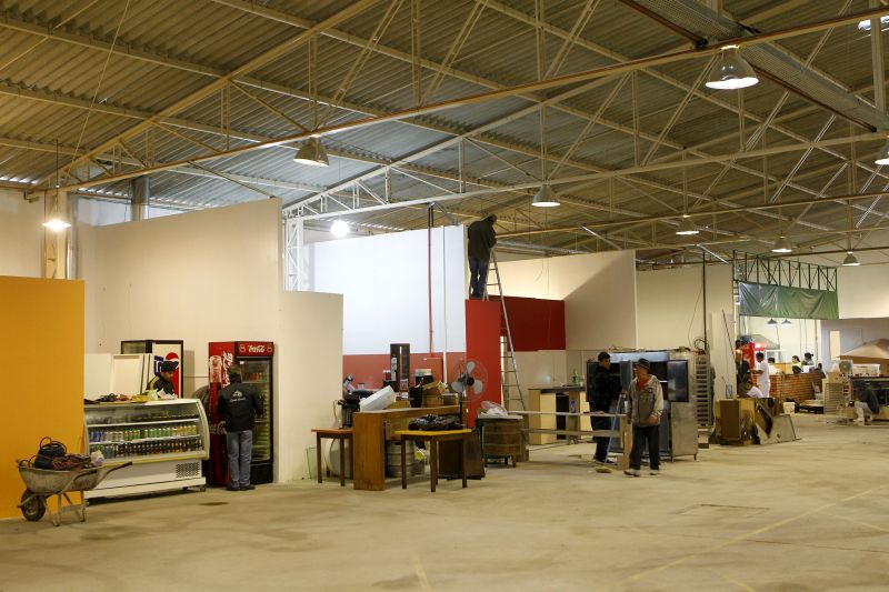 Estabelecimentos devem ficar na área provisória entre cinco e seis meses | Prefeitura de Curitiba / Divulgação/ Luiz Costa/ SMCS