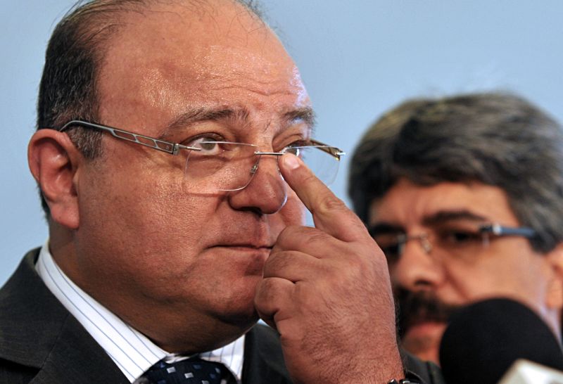 Vaccarezza, com o ministro Luiz Sérgio ao fundo: tentativa de manter a pasta com um deputado petista | Antônio Cruz/ABr