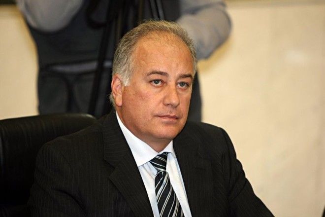 Cheida: contra o extermínio de animais. | 