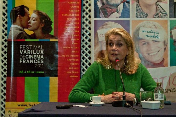 Catherine Deneuve veio ao Brasil para divulgar seu último filme, Potiche | Divulgação