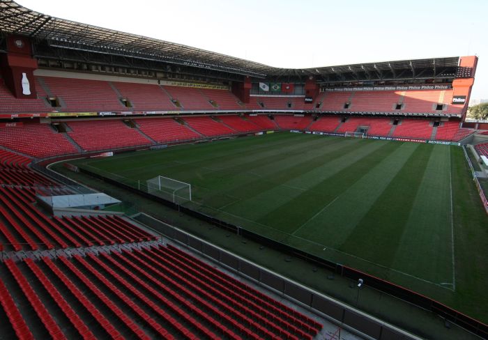 Arena da Baixada não deve mais ficar pronta até dezembro de 2012: clube espera concluir o estádio até março de 2013. | Marcelo Elias/ Gazeta do Povo