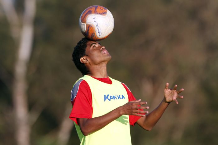 Para Ricardo Pinto, Jefferson Maranhã é veloz como Gabiru | Walter Alves / Gazeta do Povo