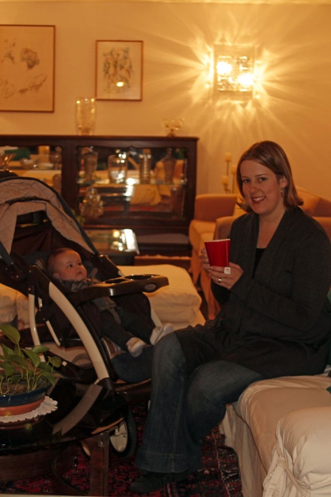 Muito cuidado desde cedo- Francisco tem apenas 6 meses e está começando a engatinhar, mas a mãe, a farmacêutica Caroline Luise Prochaska, não descuida um minuto. Por enquanto, o maior perigo está na curiosidade dele.