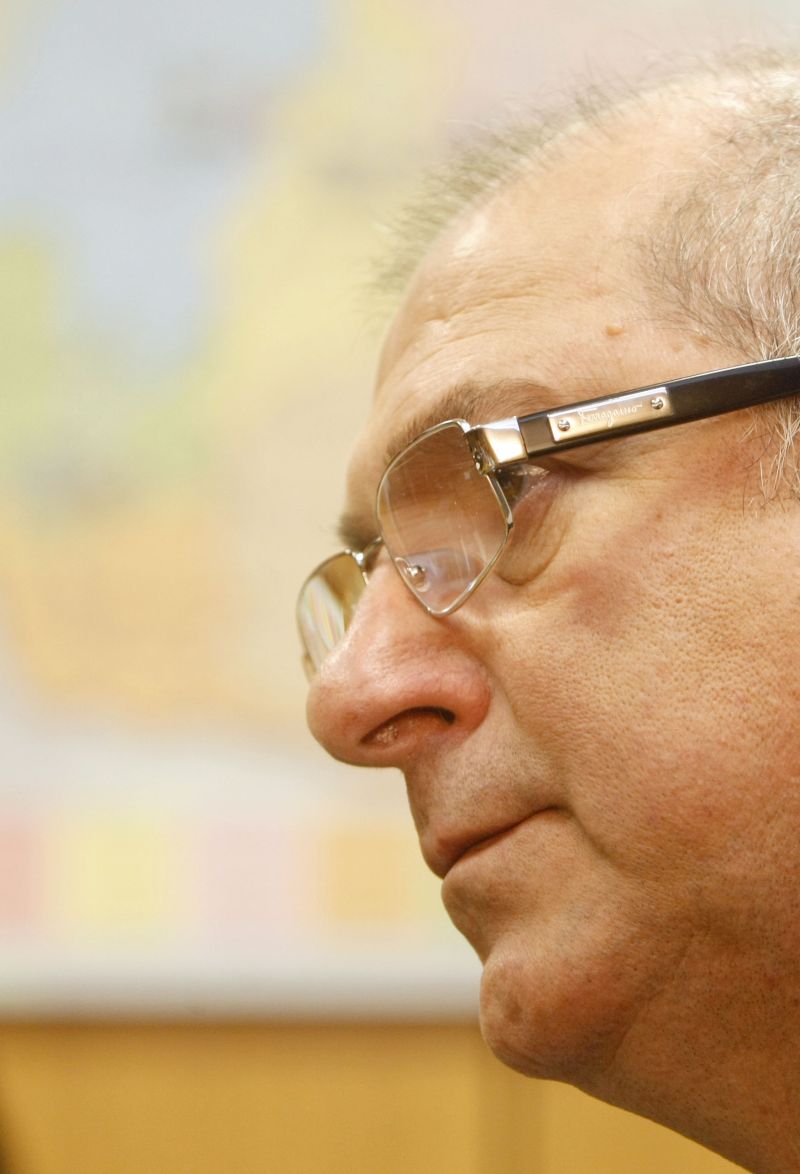 Paulo Bernardo: ministro tem de decidir sobre trégua com Requião. | Daniel Castallano/ Gazeta do Povo