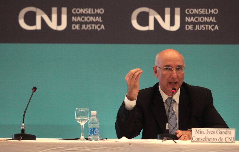 Ivens Gandra: "Posições aparentemente antagônicas na verdade estão muito próximas quanto aos princípios" | Luiz Silveira/Agência CNJ