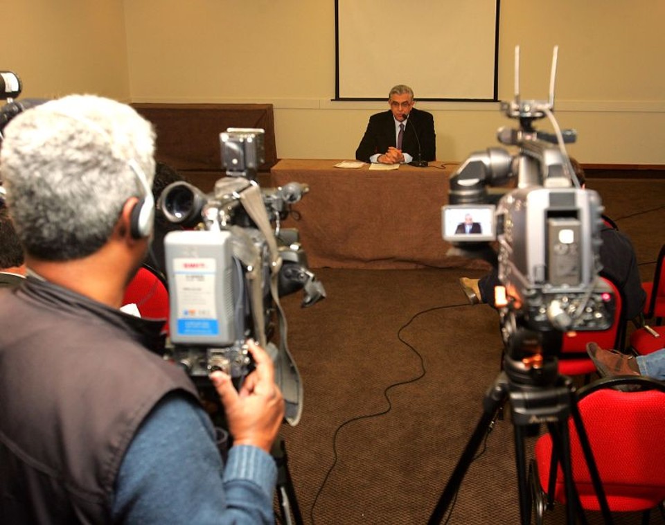 Petraglia, durante a entrevista coletiva de ontem: pedido dos netos, que não aguentam mais perder para o Coxa, influenciaram na candidatura | Ivonaldo Alexandre/ Gazeta do Povo