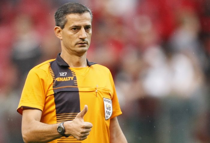 Sálvio Spinola será o árbitro da final da Copa do Brasil entre Coritiba e Vasco | Rodolfo Bührer. / Reuters