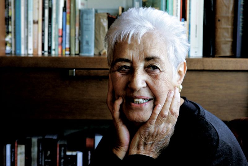 Para escrever seu livro, Vera reuniu diversos documentos e fotos de família | Divulgação