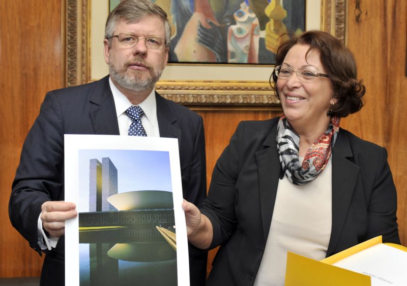 Marco Maia e Ideli: ministra cobra responsabilidade fiscal de deputados | Rodolfo Stuckert/Ag. Câmara