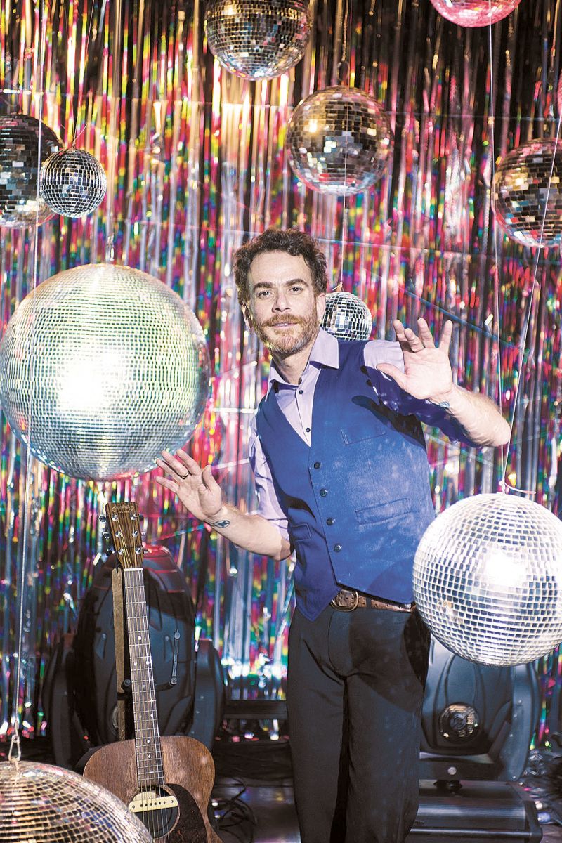 Nando Reis: repertório do show resgata clássicos da infância do músico em novos arranjos | Divulgação